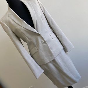 Hugo Boss Skirt Suit Lightweight Pristine